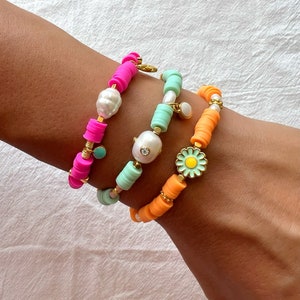 Bracelet de perles d&#39;été, bracelet de perles colorées, bijoux d&#39;été, bracelet de plage, cadeau pour elle, fabriqué en Grèce.