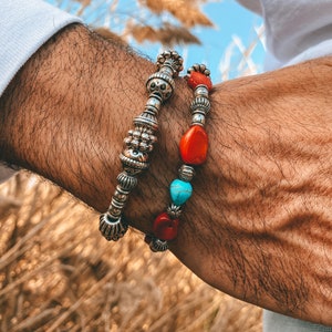 Herenarmbanden, kralenarmbanden heren, zilveren armbanden, cadeau voor hem, gemaakt in Griekenland.