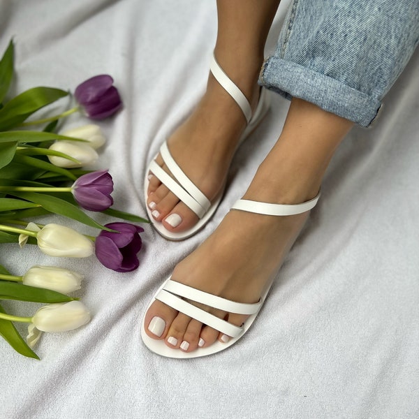 Sandales en cuir blanc, sandales Gladiator, sandales de mariage, chaussures de mariage, cadeau pour elle, fabriqués à partir de cuir 100 % authentique.