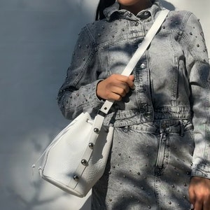 Leder Bucket Bag, Schultertasche aus Leder, Weiße Ledertasche, Einkaufstasche, Crossbody-Tasche aus Vollrindleder - Rock it White