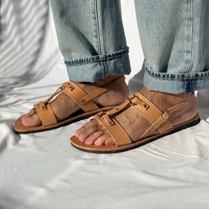Sandalias para hombre, sandalias griegas para hombre, sandalias de cuero con tira trasera, zapatos de verano para hombre, hechos a mano en Grecia, regalo para él. imagen 6