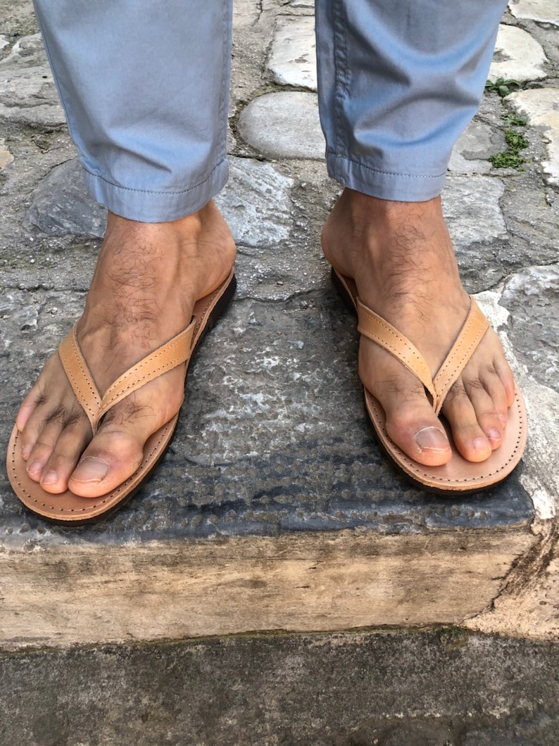 Men Sandals Summer Genuine Leather Roman Sandals Male Casual Shoes Beach Flip Flops Men Fashion 