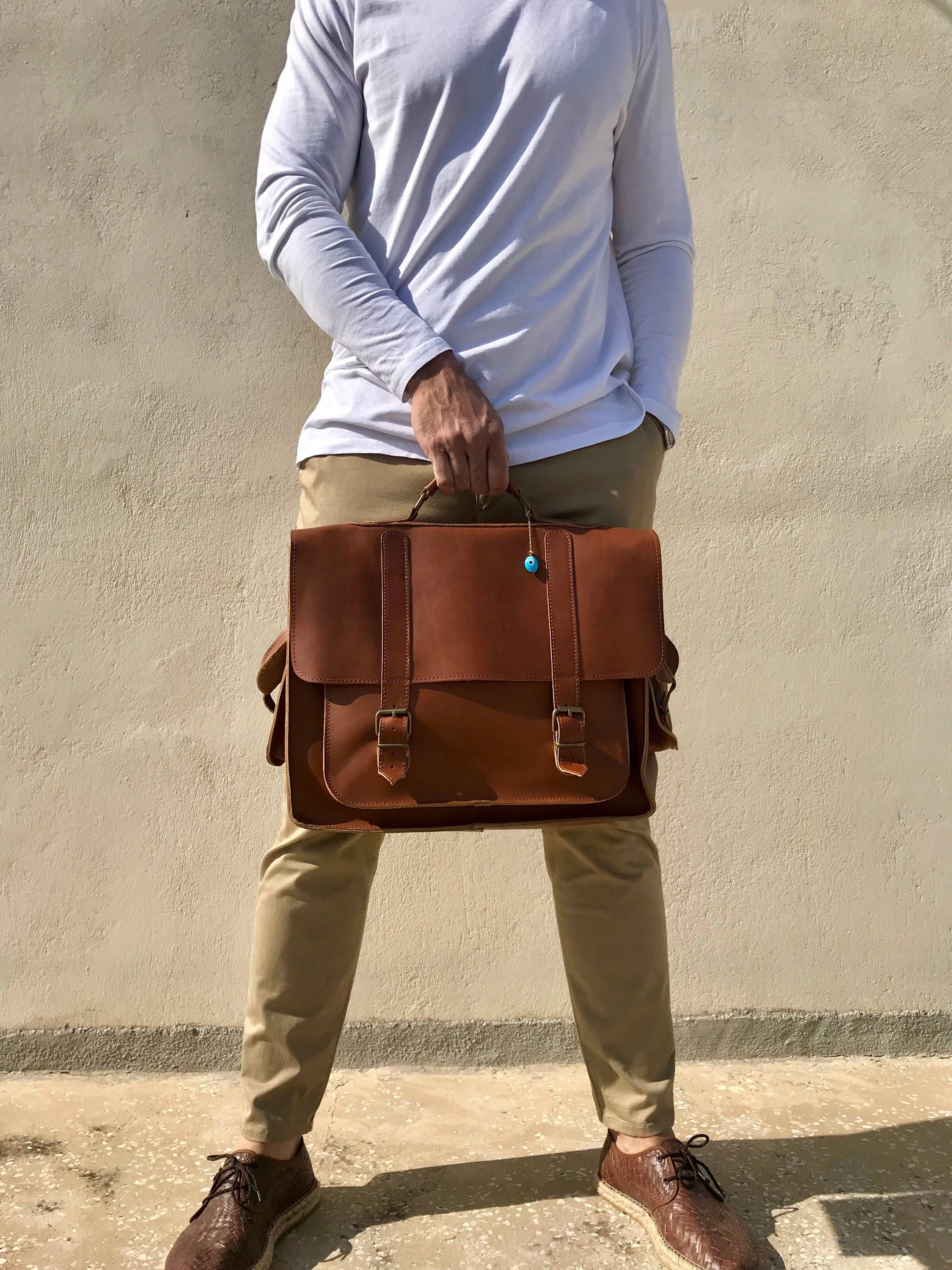 Louis Vuitton Christopher messenger Mens shoulder bag M41643 Brown Cloth  ref.266652 - Joli Closet