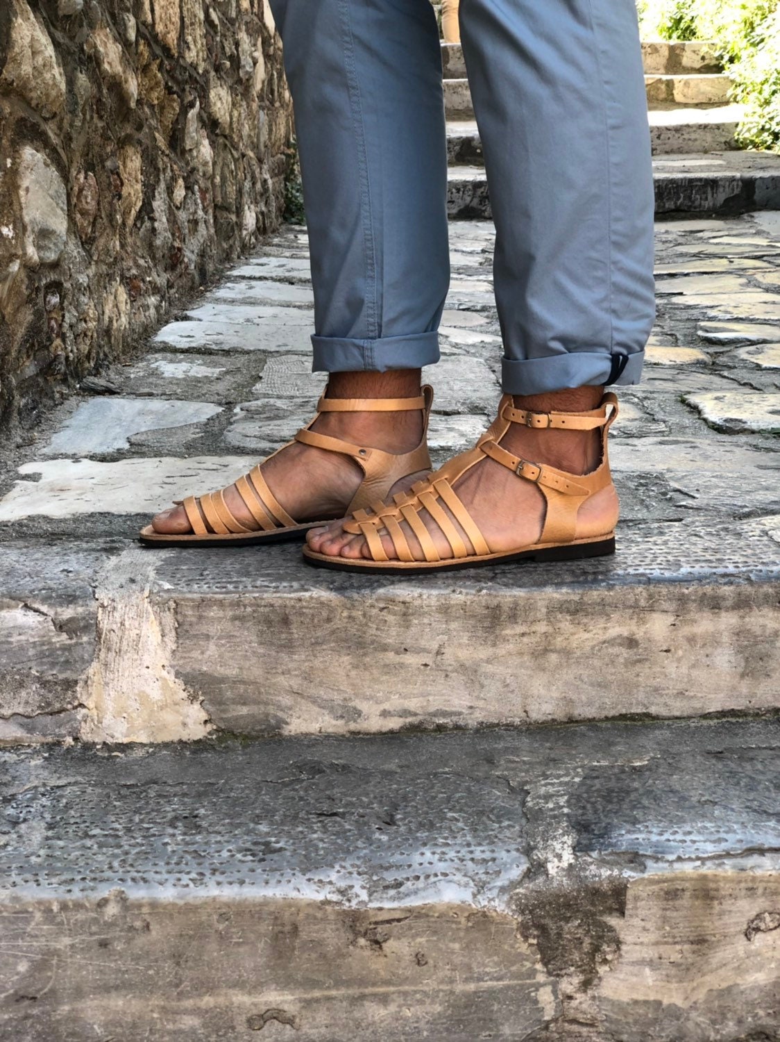 sandalias de cuero hechas a mano regalo para hombres. Zapatos Zapatos para hombre Sandalias Sandalias deportivas Gladiator Men sandalias romanas griegas sandalias de cuero 