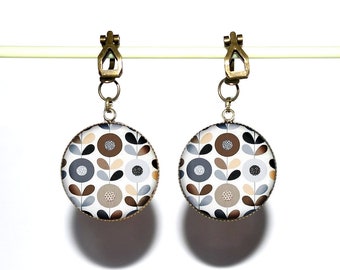 Pendientes de bronce con cabujones de resina * Motivos florales * 3