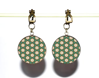 Bronze clip earrings with synthetic cabochons