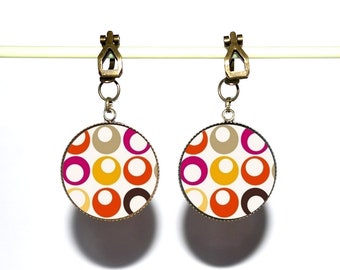 Bronze clip earrings with synthetic cabochons