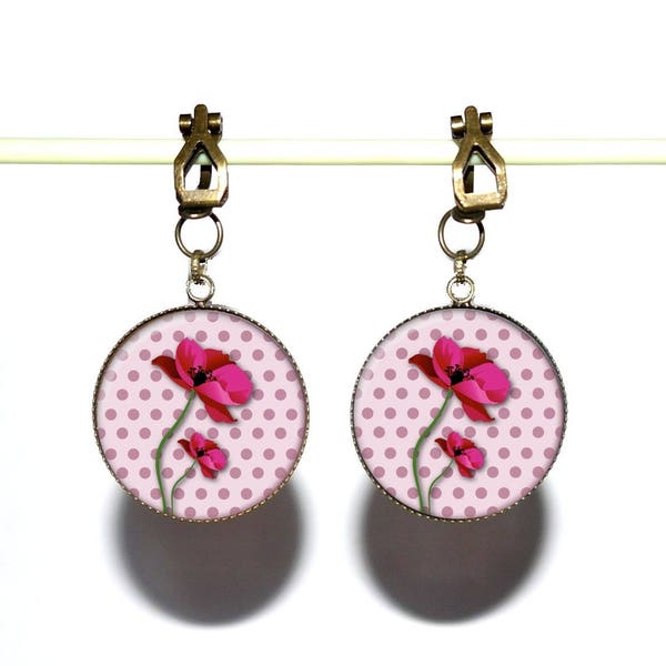 Clips d’oreilles bronze avec cabochons en résine * Fleurs fuchsias *