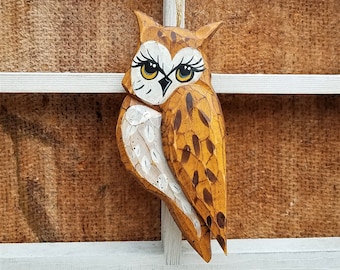 Hand Carved Bird Ornament ( Great Horned Owl )