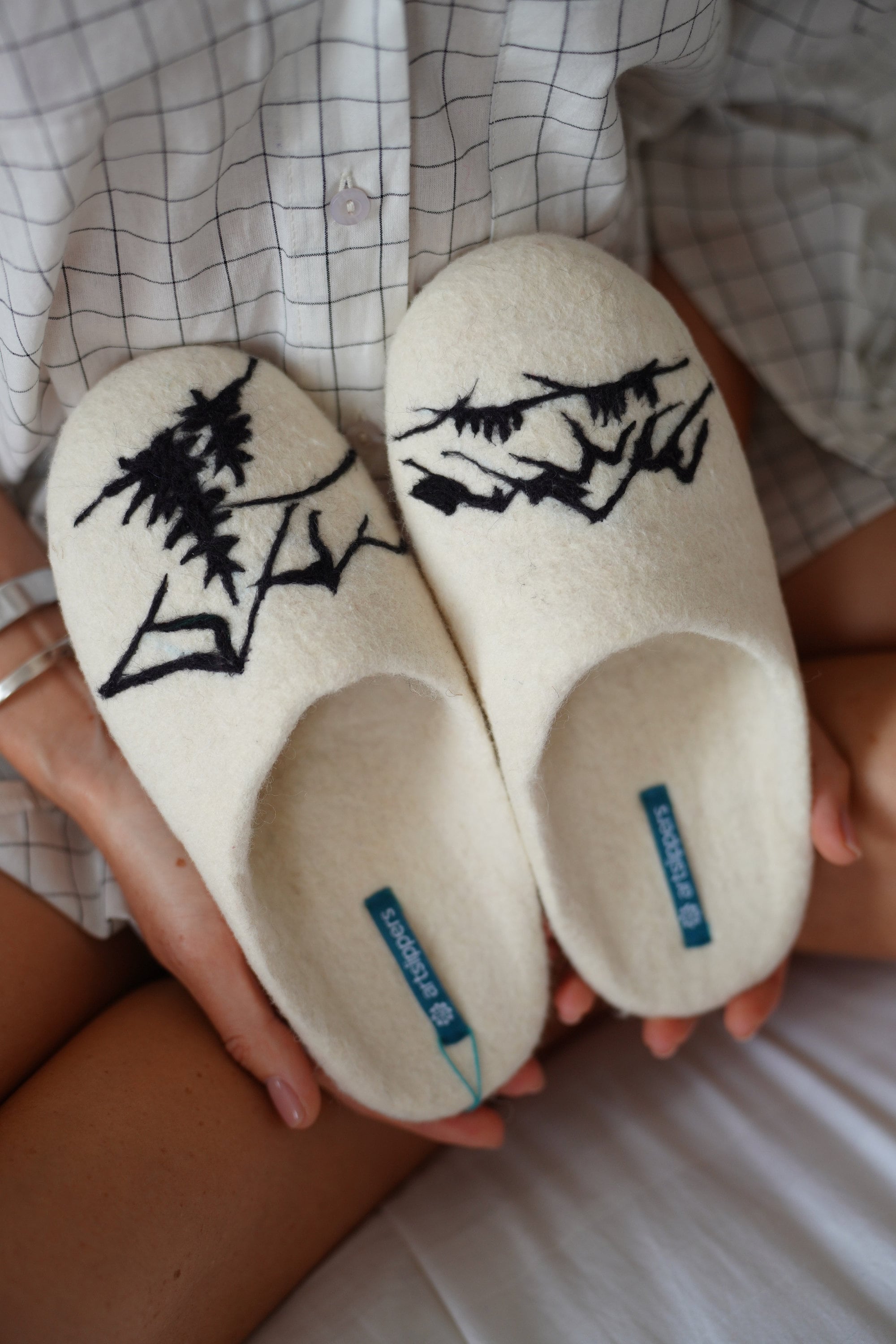 Women Slippers Custom Made 100% Merino Wool Beautiful Felted Slippers