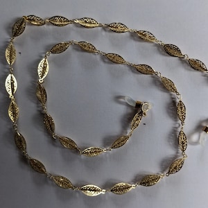 Lumen - Gold leaf spectacle/sunglass chain.