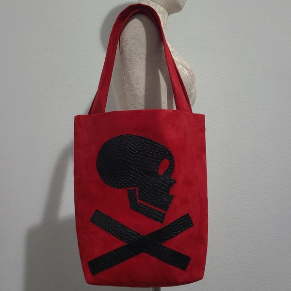 The Wanderer Artista Series Pirate Skull and Crossbones Tote Bag Gator and Crimson Suede