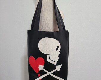 The Wanderer Artista Series Pirate Skull Tote Bag Black and Red Leather with White Ostrich