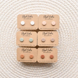 Handgemaakte polymeerklei oorbel studs set / Boho minimalistisch lichtgewicht \