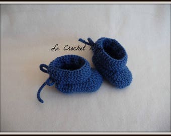 CHAUSSONS BEBE AU CROCHET BLEU TAILLE NAISSANCE