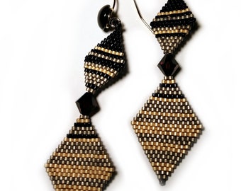 Earrings Woman with glass beads, swarovski Modern jewel Handmade earrings in Italy Gift idea for her Black onyx Nickel free Earrings girl