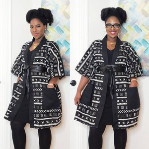 African Clothing For Women Plus Size | Black and White Ankara Top with POCKETS | Oversized Kimono | Mudcloth Poncho | Boho Top Loose Fit