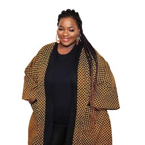 Ankara Kimono Jacket | Full Length African Print Kimono Duster in Black and Gold | Plus Size African Robe Jacket with Pockets | Boho Jacket