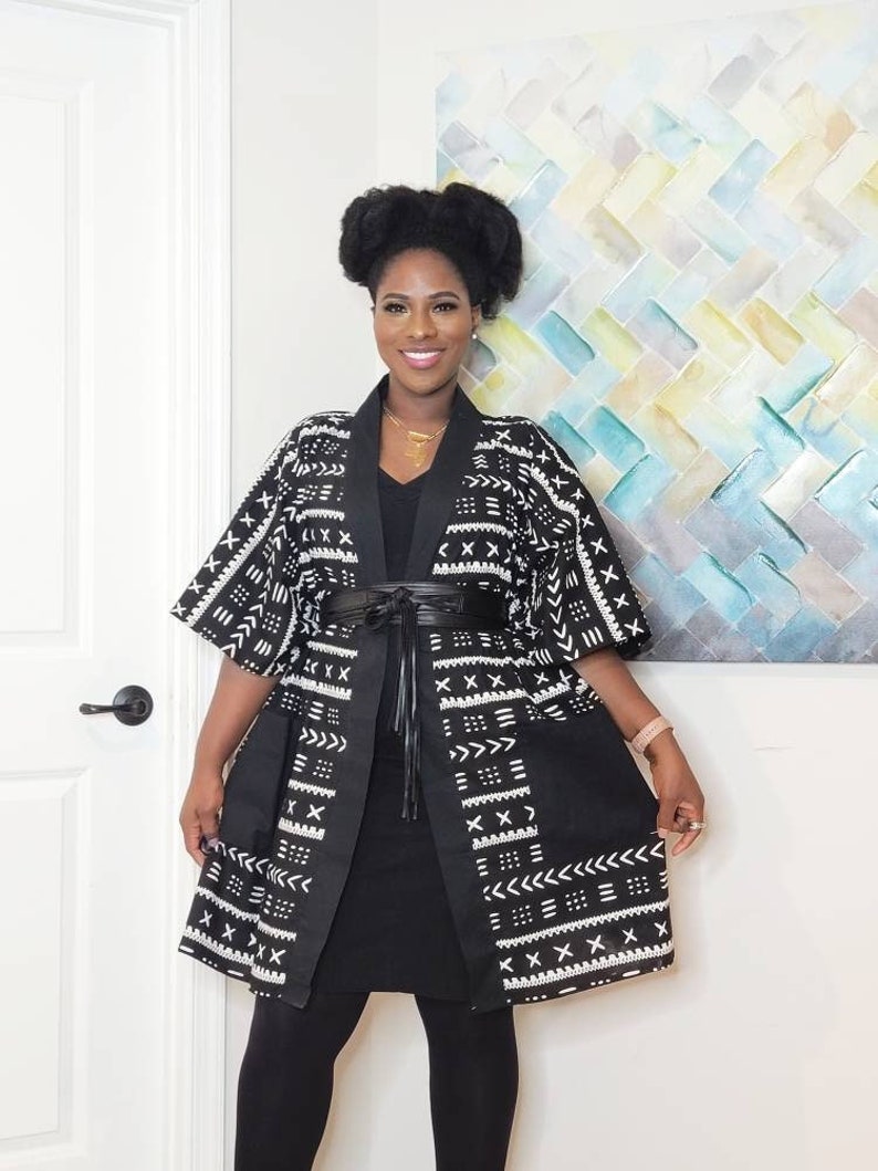 African Clothing For Women Plus Size Black and White Ankara Top with POCKETS Oversized Kimono Mudcloth Poncho Boho Top Loose Fit image 4