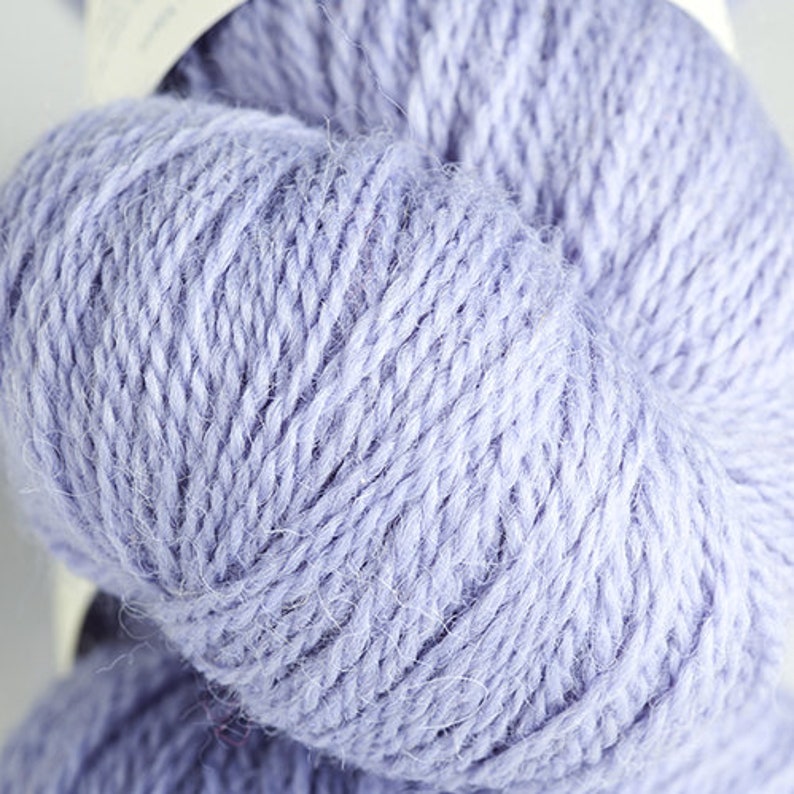 Lilac 4ply Doulton yarn