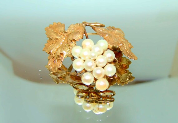 Gold Filled Vintage Cultured Pearl Grapevine Broo… - image 2