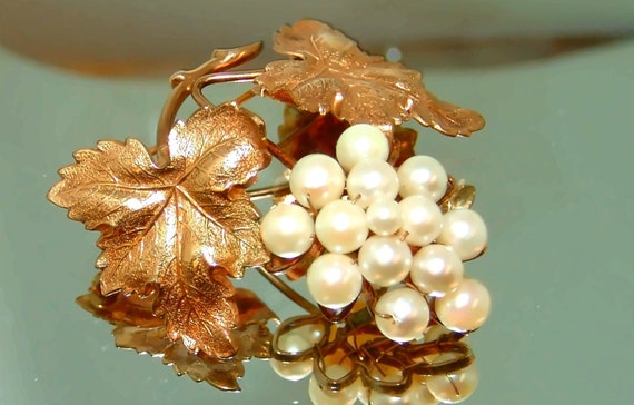 Gold Filled Vintage Cultured Pearl Grapevine Broo… - image 1