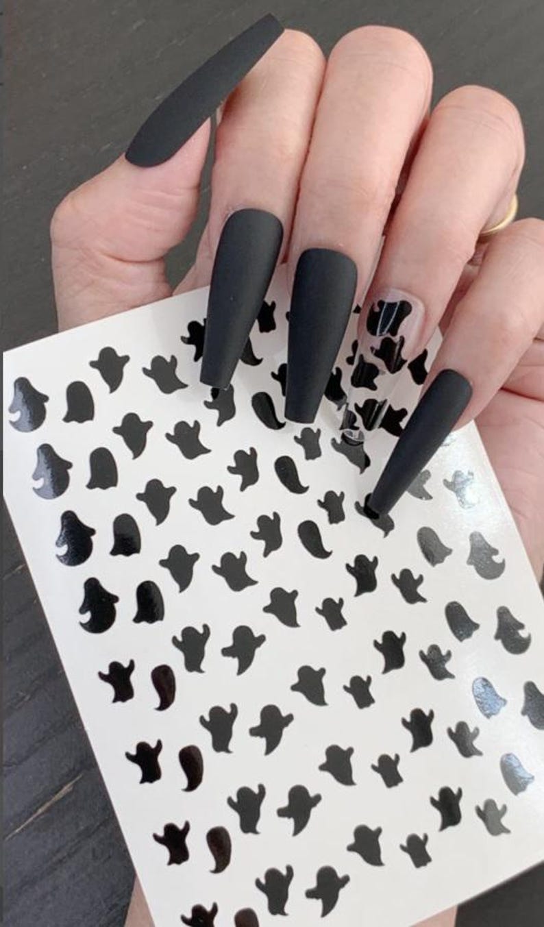 Halloween Nail Decals: Bats, Ghosts, Skulls, Skull Butterfly - Nail Art Stickers Q047B - Black Ghost