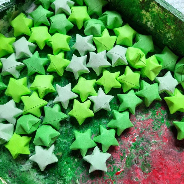 200pcs Green Paper Star Origami Paper Stars Lucky Star Party Decorations Gift for Girls Paper Star Sweet Treats Decor Origami Stars