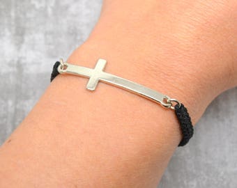 bracelet femme, fil nylon tréssé ,noir, croix, confirmation, communion, métal argenté