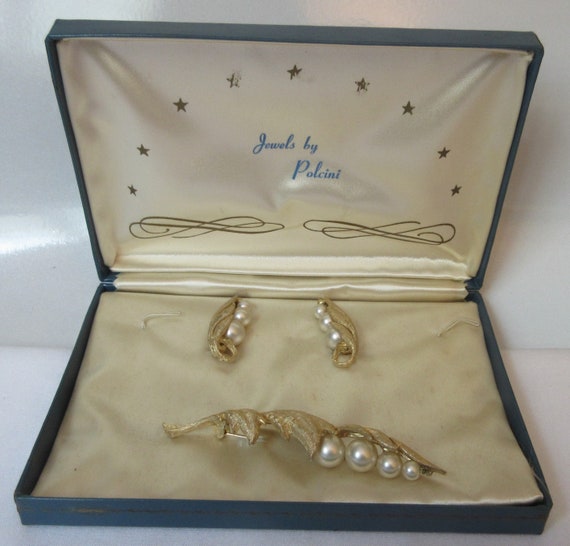 Lovely Rare Vintage Earring and Brooch set with F… - image 4