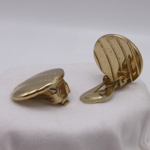Vintage Estate Gold Tone Metal Clip Back Earrings