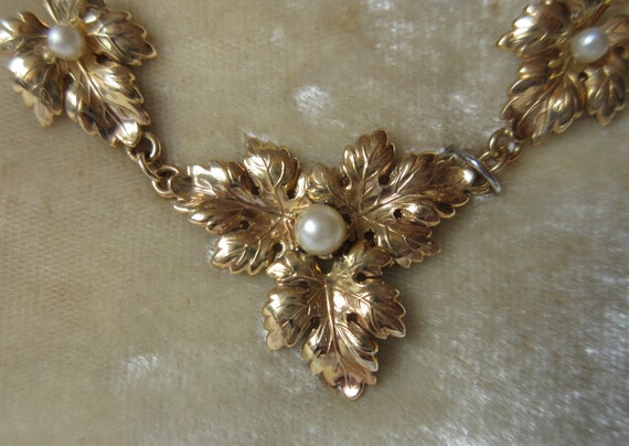 Vintage Gorman Necklace leaves accented with faux… - image 3