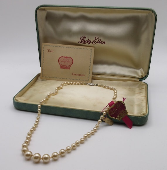 Vintage signed Lady Ellen Faux Pearls Single Stra… - image 1