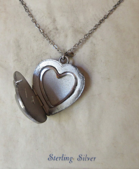 Vintage Sterling Heart Locket accented with Marca… - image 2
