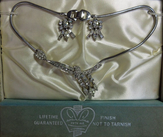 Vintage Signed Tara Demi Parure - image 1