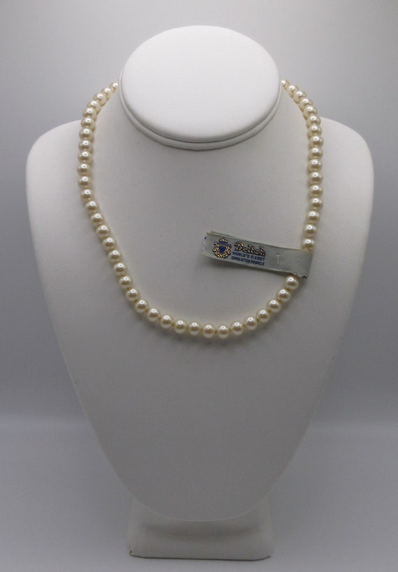 Vintage Deltah Faux Pearls Single Strand Necklace