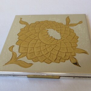 Beautiful Zell marked USA Vintage Compact 1950&#39;s