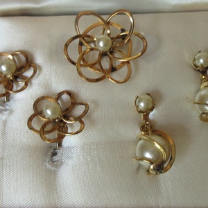 Vintage signed Gorman Earring and Brooch set with Faux Pearls marked 1/20 12K Gold Filled
