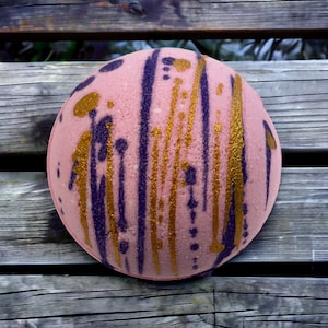 Love Potion Bath Bomb
