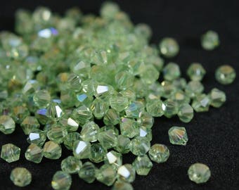 25 TOPS 4mm crystal GREEN AB N69