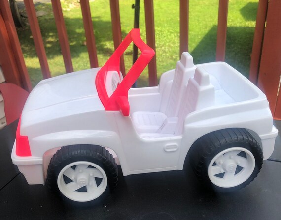 barbie white jeep