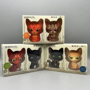 NIB Warrior Cats Figures Series 1 Collectable Figures Firestar and