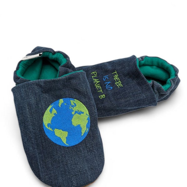 Upcycling Hausschuhe aus Jeans "There is no Planet B"