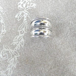 Double &quot;Ethnic Spirit&quot; silver ring