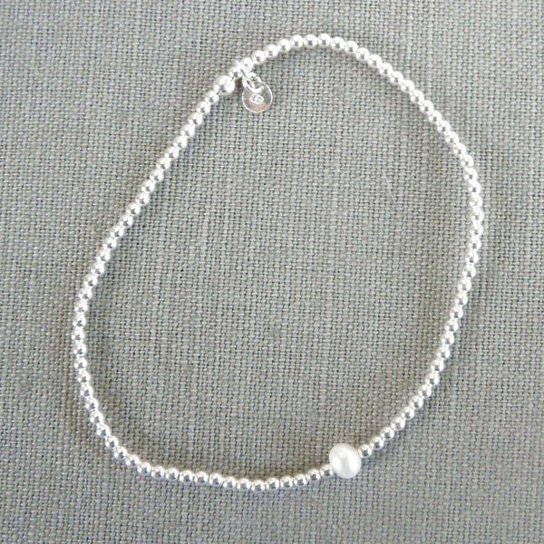 Bracelet argent "Petites perles argent et perle d'eau"