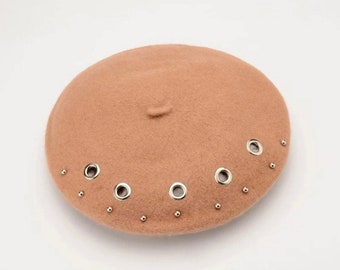 Pastel Beret with Silver Eyelets - Kawaii Wool French Design