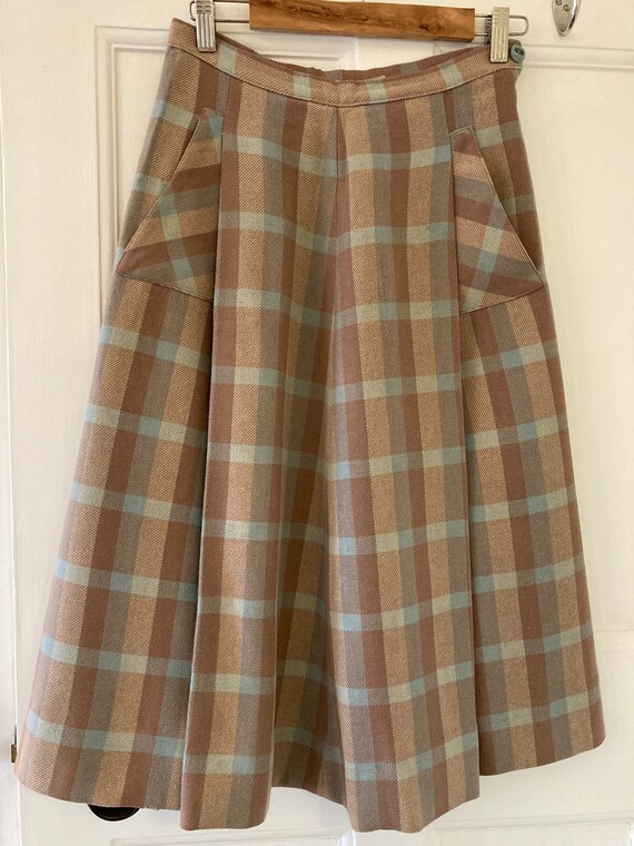 Early 1950s Deréta wool check skirt