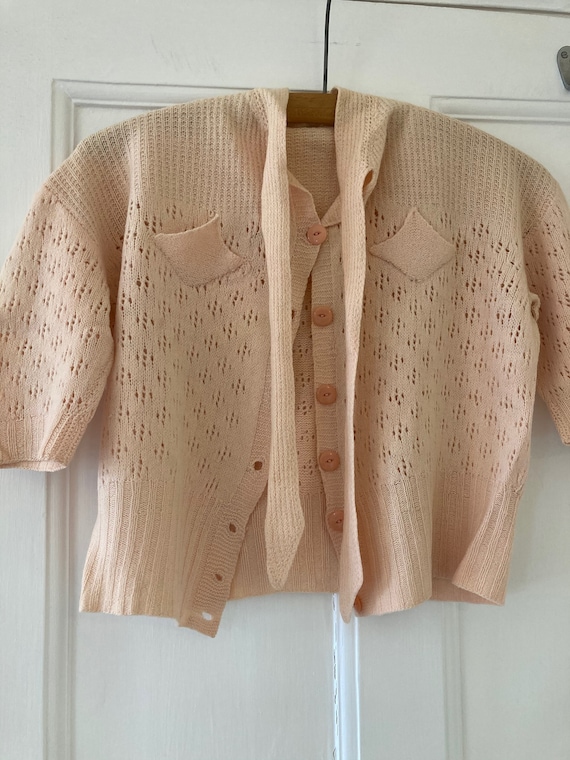 1930s hand knitted peach coloured top