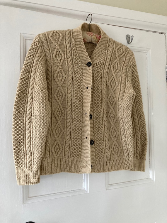 1960s Aran hand knit cardigan 100% wool