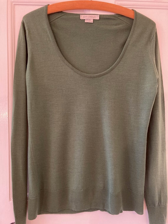 John Smedley, 1990s John Smedley, fern green, merino wool sweater. Small size.